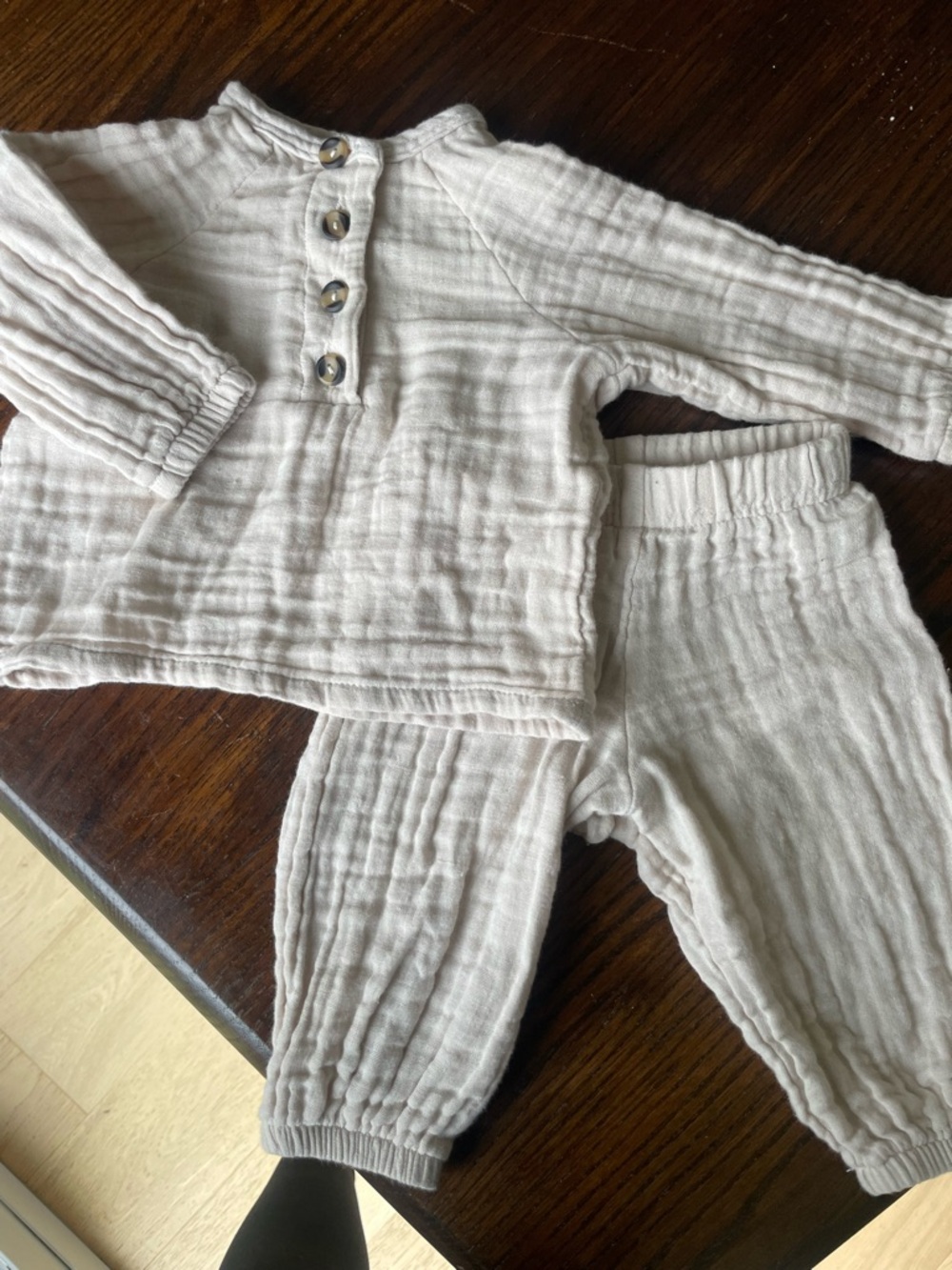 Lou Lou & Company muslin play set newborn